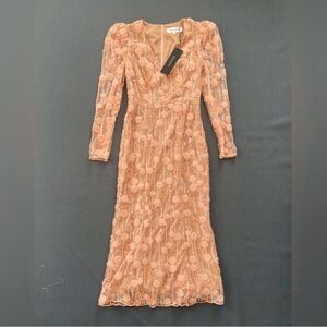 Elliatt Coral Lace Long Sleeve Dress